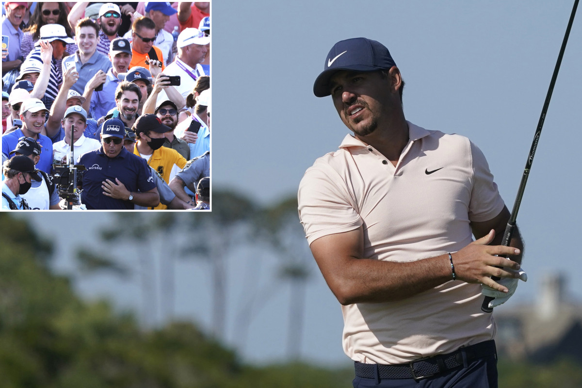 Insane Phil Mickelson crowd frustrates Brooks Koepka 'No one really gave a s–t'