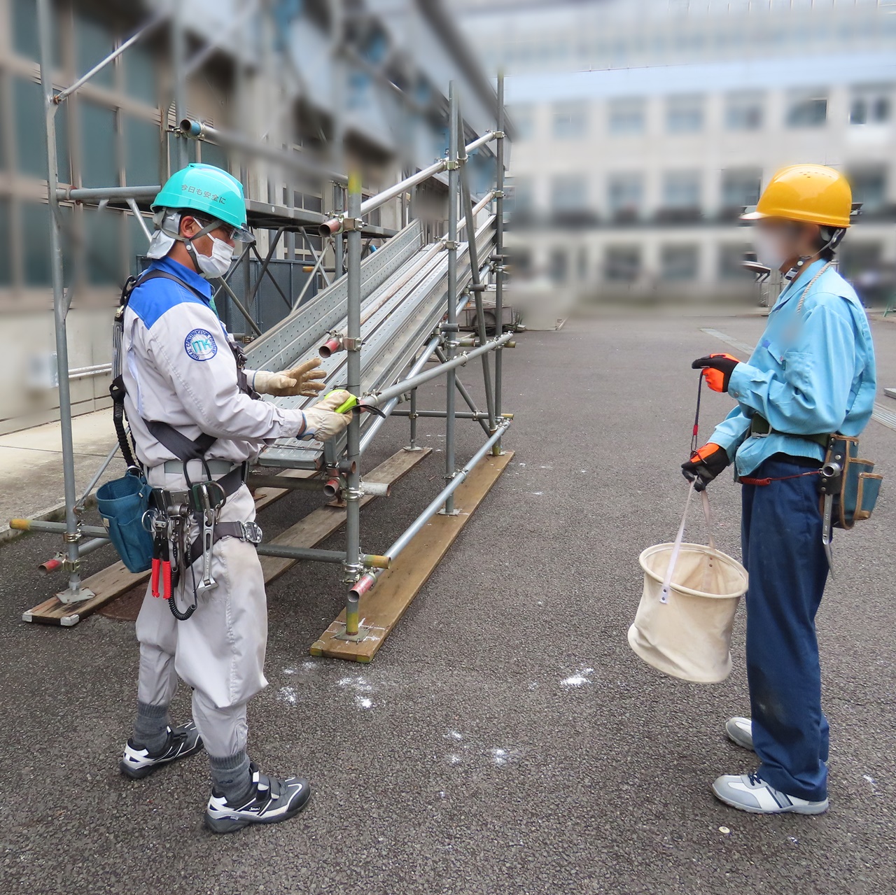 向井建設株式会社 躯体工事の向井 公式 週末 某工業高校にて 技能検定３級 とび 実技指導を行いました 弊社の ものづくりマイスター ２名が対応 とび 技能指導 出前講座 インターンシップ デユアルシステム など 随時受付けてい