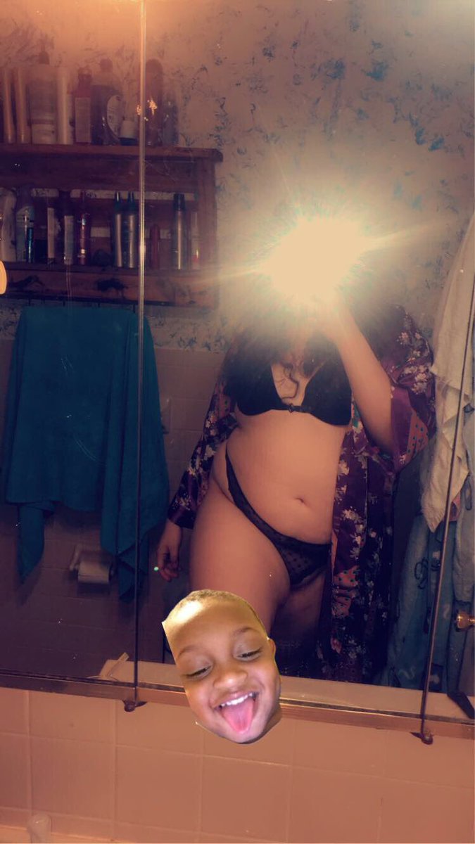 Lillienne12's tweet photo. Sugar baby looking:)) 

#bbw #SugarBabyTwitter #sugardaddyneededasap #sugarbabyneededtobespoilt https://t.co/9R0BJilZZS