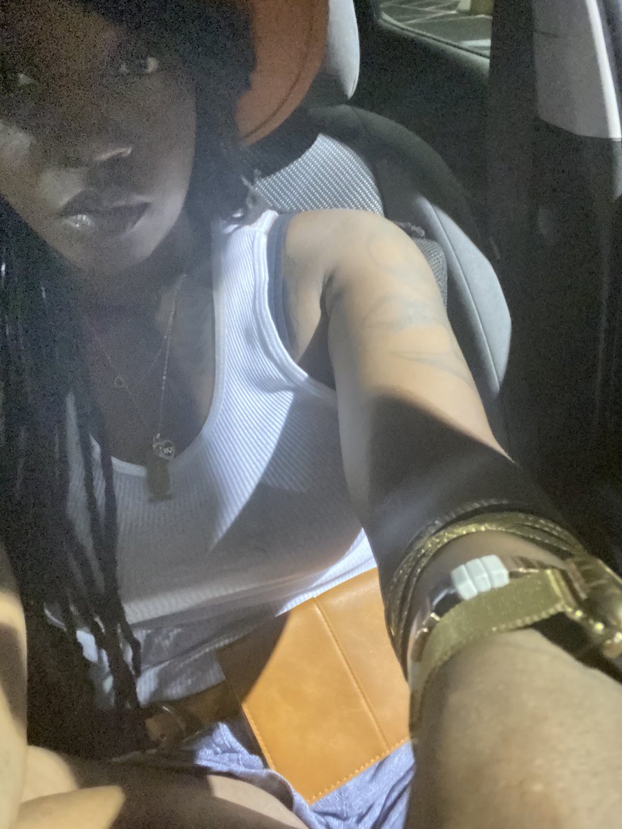 LoveAuset's tweet photo. Last stop of the night... Iโm mother fudging tiiiiiiiiired...this weekend was an adventure... grateful for the ability to to envision, manifest and create my reality ๐ค #LOVE #Cacooning #MrSandmanBringMeADream https://t.co/nI0ZiAordV