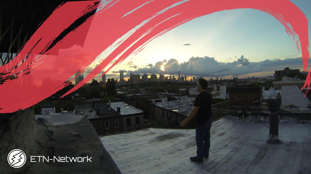CedJackson6's tweet photo. View of Manhattan #NewYorkCity from #ClintonHill Brooklyn.  #etneverywhere #electroneum #etn is just a matter of time. I see it, #IuseItTo #truewow https://t.co/OaCr31B8se