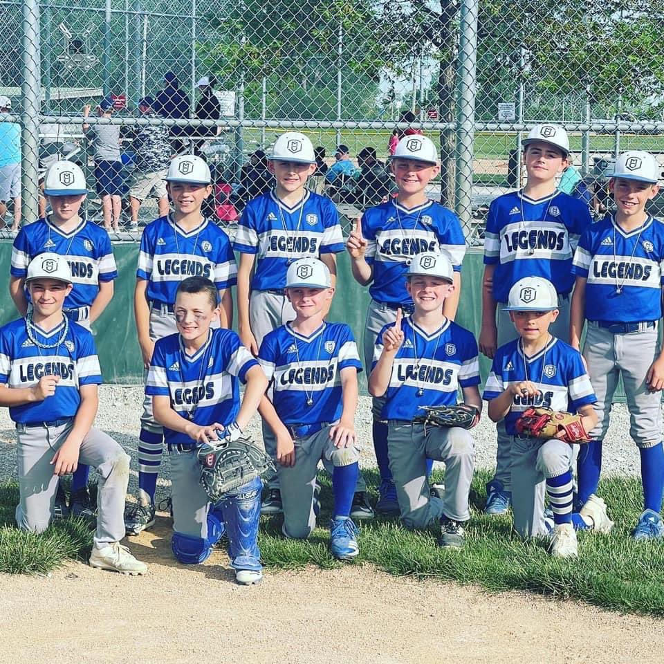 LegendsSilver10's tweet photo. Great weekend for the Legends. 4-0 and Champions of the Owls Classic. The boys played awesome and were excited to add another championship ring to their collection. https://t.co/8D6QA3cz1Z