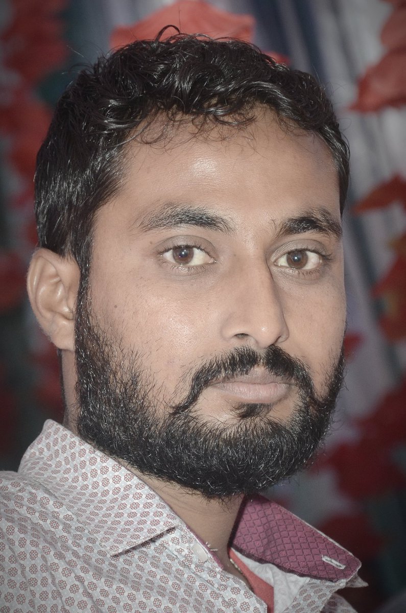 चुनौतियां ज़िन्दगी को रोमांचक बनाती हैं, इन्हीं से जिन्दगी के महत्व का निर्माण होता है...
आपका सेवक