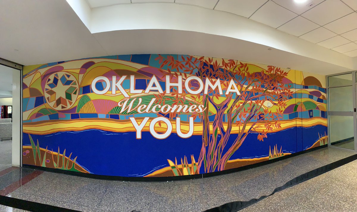 did i mention that we finished the TUL airport mural 🗣💚🙌🏽💗