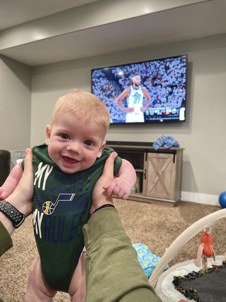 Does he count as a bandwagon fan if it’s his first year cheering for the <a href="/utahjazz/">Utah Jazz</a>? Let’s go <a href="/rudygobert27/">Rudy Gobert</a>!! #TakeNote