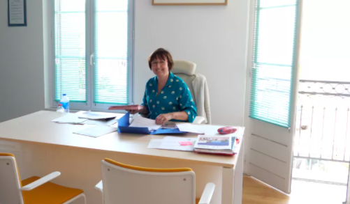 ecom_news's tweet photo. Comment la Ville de #Castries, située dans la Métropole de Montpellier met-elle ses habitants à contribution dans les décisions de la municipalité ? Interview de Claudine Vassas Mejri, la Maire de @VilleCastries . https://t.co/w19m1AxuUs https://t.co/x83iJL3wYs
