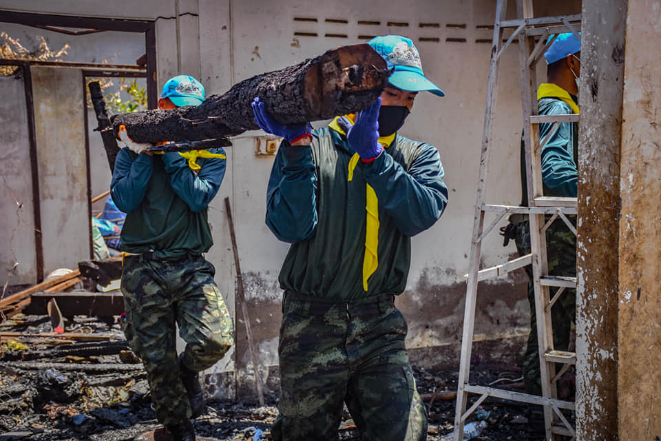 army2pr's tweet image. กองพันทหารราบที่ 1 กรมทหารราบที่ 13 จัดกำลังพลจิตอาสา เข้าช่วยเหลือประชาชนที่ประสบอัคคีภัย ต.โนนสูง อ.เมือง จ.อุดรธานี
#ทหารพระราชาดูแลประชา