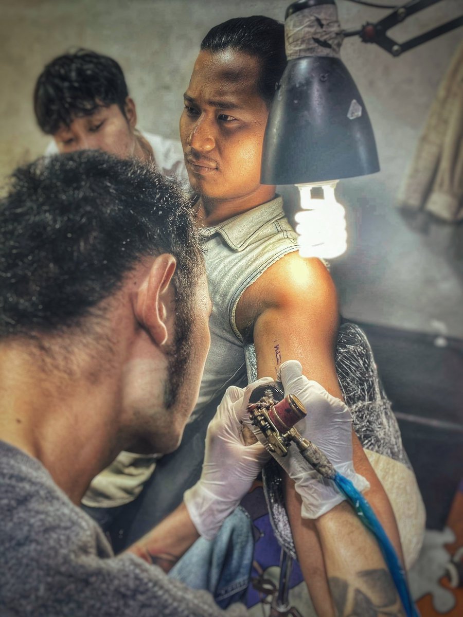YeKhaingOo's tweet photo. Happy monday memories...🤘🤘
We are crazy!
My new tattoo.
#YKO
#tattoo #2021 https://t.co/gs40DJgN9C