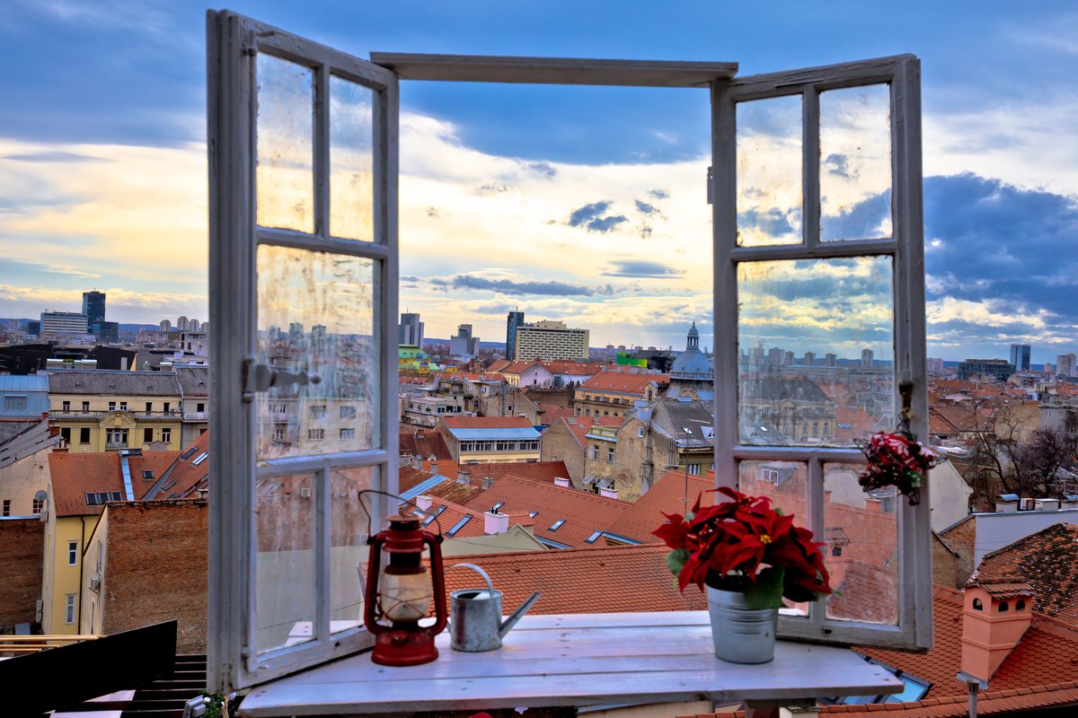 AdriaticChange's tweet photo. If the view from your window is of #Zagreb or Split or Dubrovnik, have a delightful start to a new week ❤ https://t.co/lc9jUyYlDJ