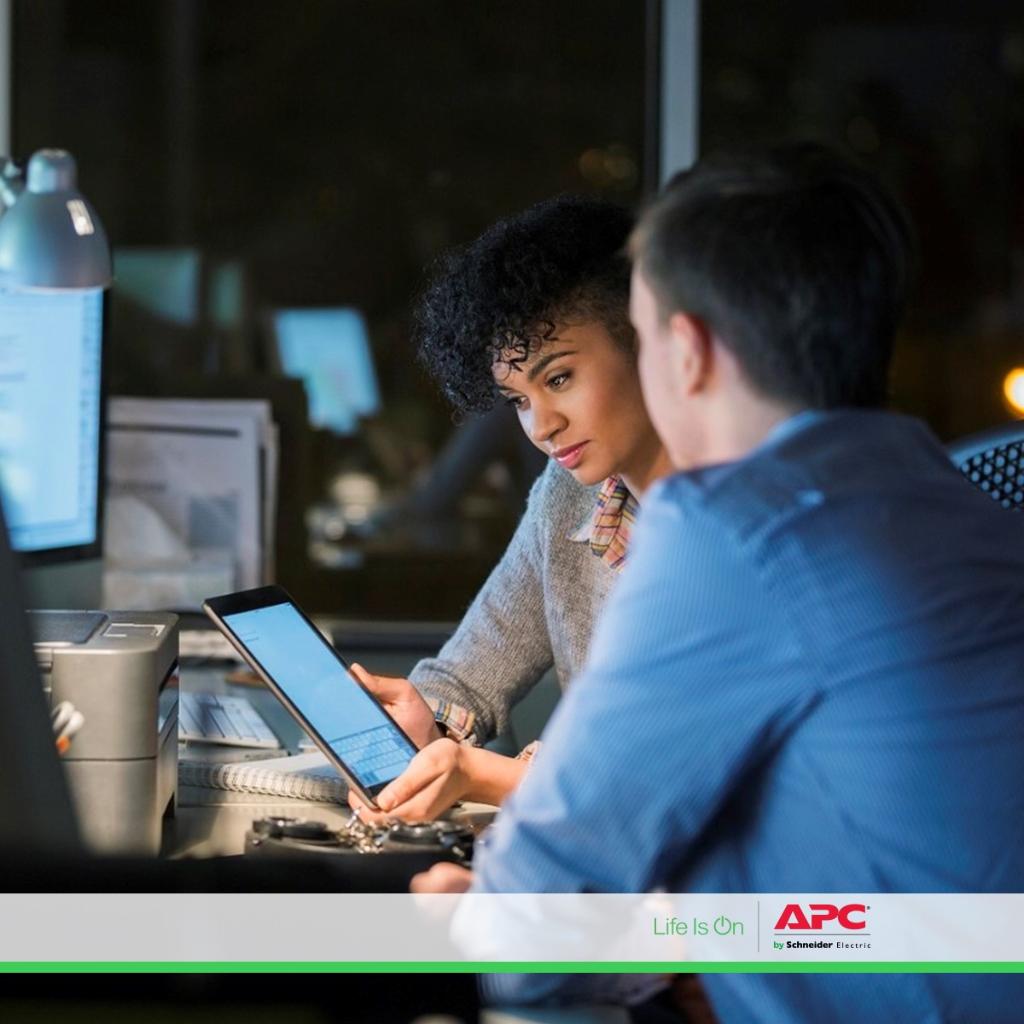 Achieve optimal resiliency for your #EdgeComputing sites by deploying best practices used in cloud data centers. Access this whitepaper for tips to ensure standardization, remote monitoring, and the physical security of your edge sites. #LifeIsOn spr.ly/6019y1Zfb