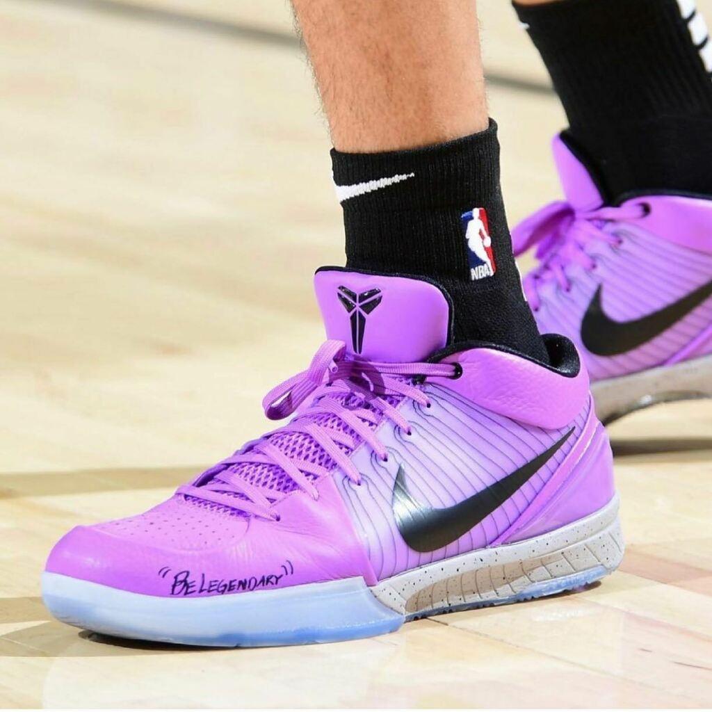 d book purple kobes
