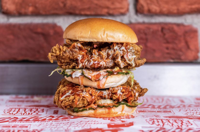 softlaunchldn's tweet photo. You’ve gotta *fry* this #softlaunch from @Butchies_London ! There’s a new #Butchies opening in #EarlsCourt on 1st June with 50% off food until the 4th June to satiate all your #friedchicken dreams... Tag the friend you’re going to take with you and show us your best pun game! https://t.co/uSWOKkHoZu