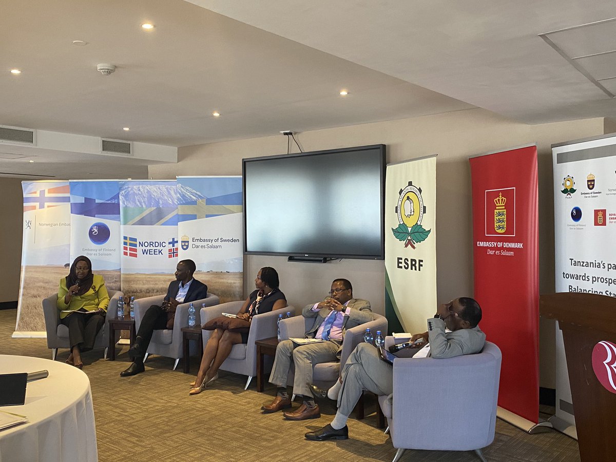SwedeninTZ's tweet photo. Right now: Panel session on Tanzania’s digital transformation.
The 4th industrial revolution has changed- and is still is changing- labour markets everywhere.
How can the opportunities be siezed and the risks avoided?
#BalanceTZ
#NordicWeekTz https://t.co/xzHxZJPdGG