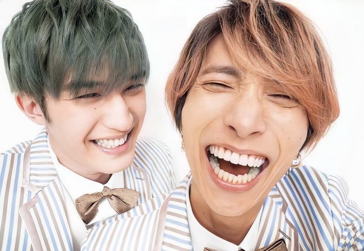 aa___yyyk's tweet photo. 樹へ    

小さいころから同じグループで活動して、一度はバラバラになったけど、また一緒にSixTONESとしてデビューできてよかったな。最初は樹がまとめるイメージがなかったけど、大人になればなるほど、オレと樹のボケとツッコミの関係性が真逆になって、いつもまとめてくれるよね。ありがとう。 https://t.co/7qNkZb6qTT