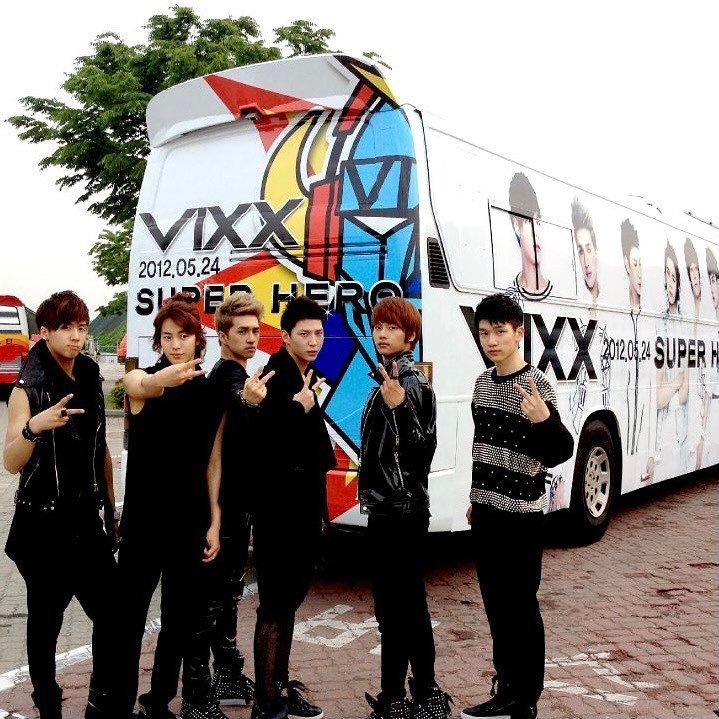 kimjyans's tweet photo. 210524 hakyeon ig update - 1

1. That day's record_20130524

I remember that day vividly
And during that year's winter we got our first win 

#/first birthday party #/voodoo doll #/narase (i love you)

(pic 1 wording - VIXX 4 cuts, the 9th story Im writing) https://t.co/R84V1IJalU