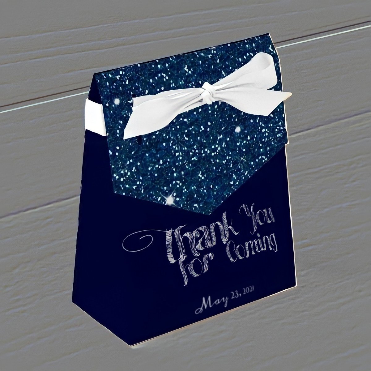 DaksaWaktu's tweet photo. Boom! Thank you for taking part in #JenRenNewCase 💫

Here are some souvenirs for you. 

⸙͎ @tbzsunwuo @ryudint @yirentwang https://t.co/JIPPs12m32