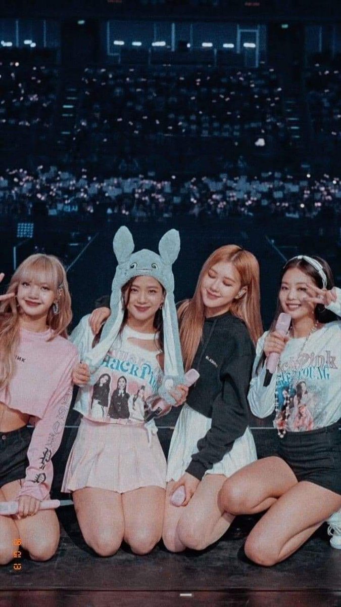 super_manoban's tweet photo. BLINKS.. WE DID OUR BEST AND I'M SO PROUD OF IT.. THANK YOU SO MUCH FOR THE VOTE.. WE DID SUCH A GREAT JOB. AND REMEMBER TO KEEP SUPPORT BLACKPINK AND OUR QUEEN... WE ARE FOREVER BKINKS
.
LET'S RT THIS AND SHOW THE WORLD THAT WE MADE IT
#BLACKPINK #Blackpinkblink #BLINK https://t.co/mBqquIcOP1