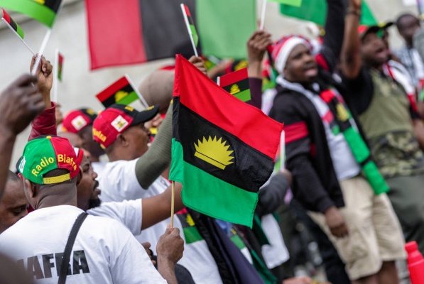 Ipob_supporters's tweet photo. May the whole world come to the brightness of our star to pay homage. May our river be the source of life for many lives.
#isee https://t.co/LhQIGqPa1h