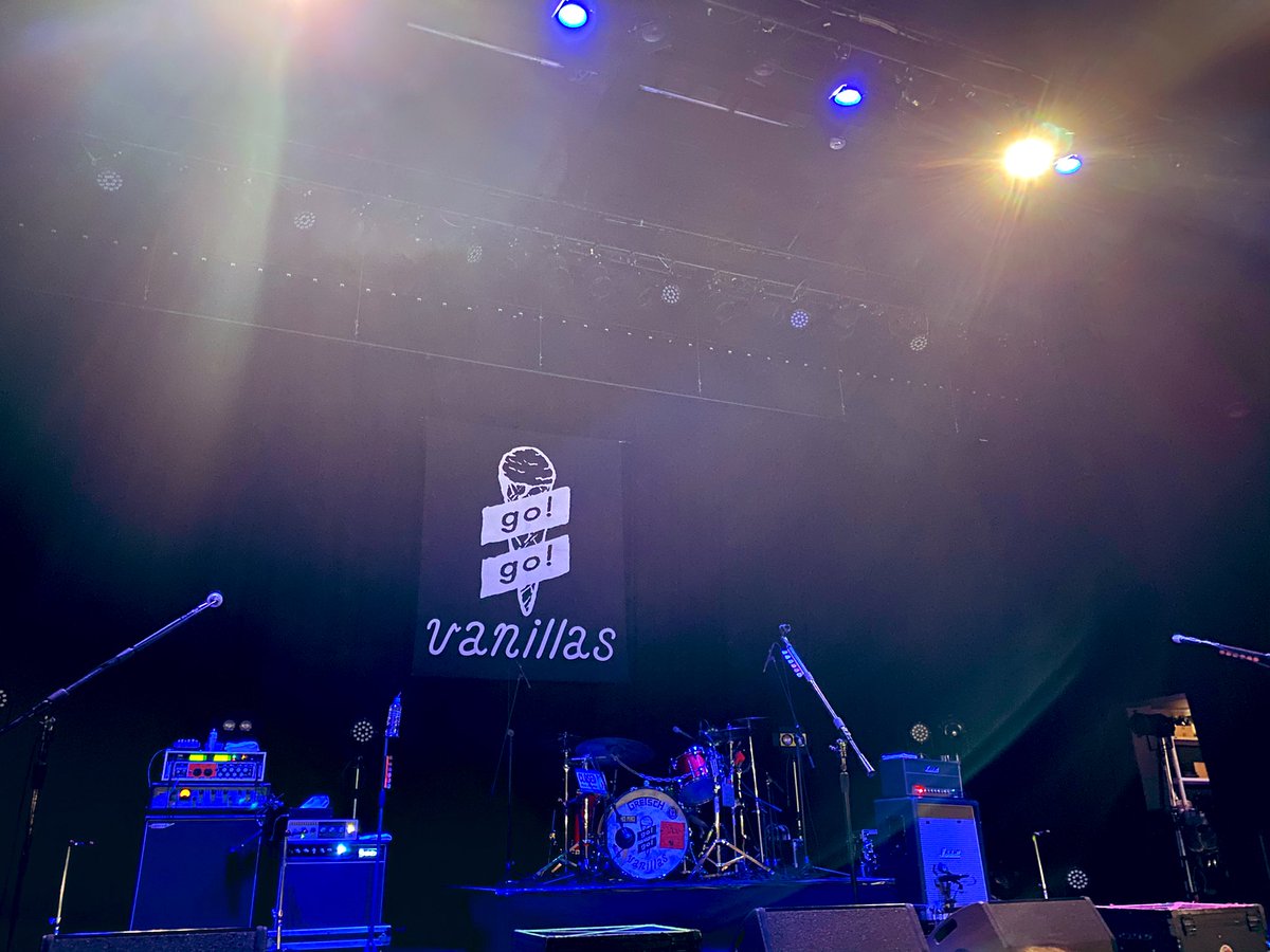 7aKF1XjvzrHoPuA's tweet photo. PANDORATOUR2021
〜CHAOS&HEARTS~
1st.2nd
#gogovanillas
#PANDORATOUR
何があっても生きてけると思えた幸せだった
海の近くでお散歩のわんちゃんたくさんいて可愛かった
参加できるの最後やったけど、どうか無事に全ての公演ができますように🙏 https://t.co/j0vZ7KFgvb