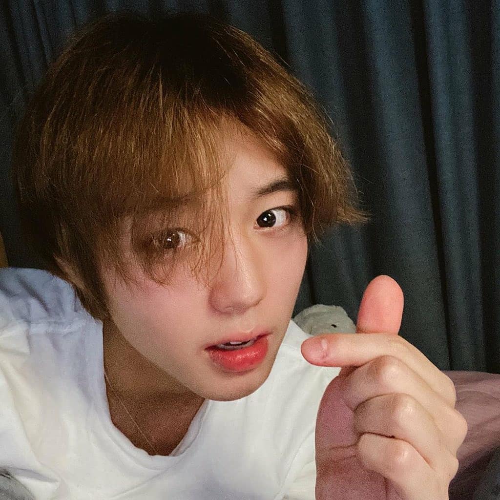 DIOBRANDOTWT's tweet photo. .*'📸 › #Dɩo_ᥙρᑯᥲtᥱ : 24/O5 % ᥒᥱᥕ ᥱvᥱᥒt _ #RebirthStream #DearID
Así bien, hoy hice una pequeña visita en Sinchon-ro,
Seodaemun-gu, tan pronto supe de este lugar para conmemorar el lanzamiento de Rebirth, lloré de lo bonito que es. https://t.co/MPbMpedmH7