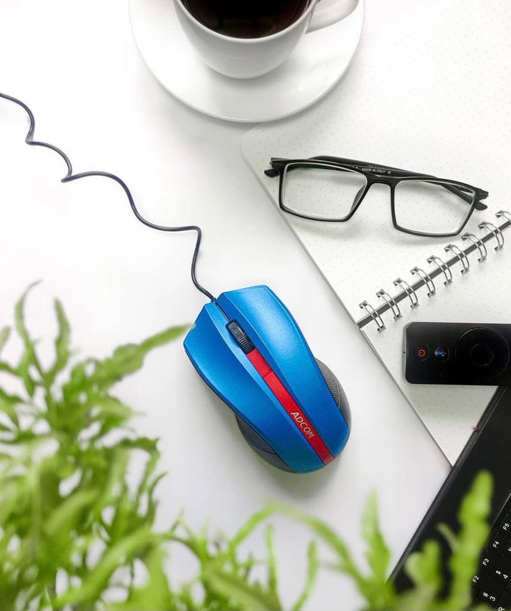 Adcom_India's tweet photo. Cool coloured wired mouse to remove your monday blues 💭
🖱: Adcom wired usb optical mouse
Checkout here : https://t.co/y2sR6A3IuM
#adcomindia #workwithadcom #adcommouse #wiredmouse #affordableeveryday 🇮🇳 https://t.co/uaxZMHXpIJ