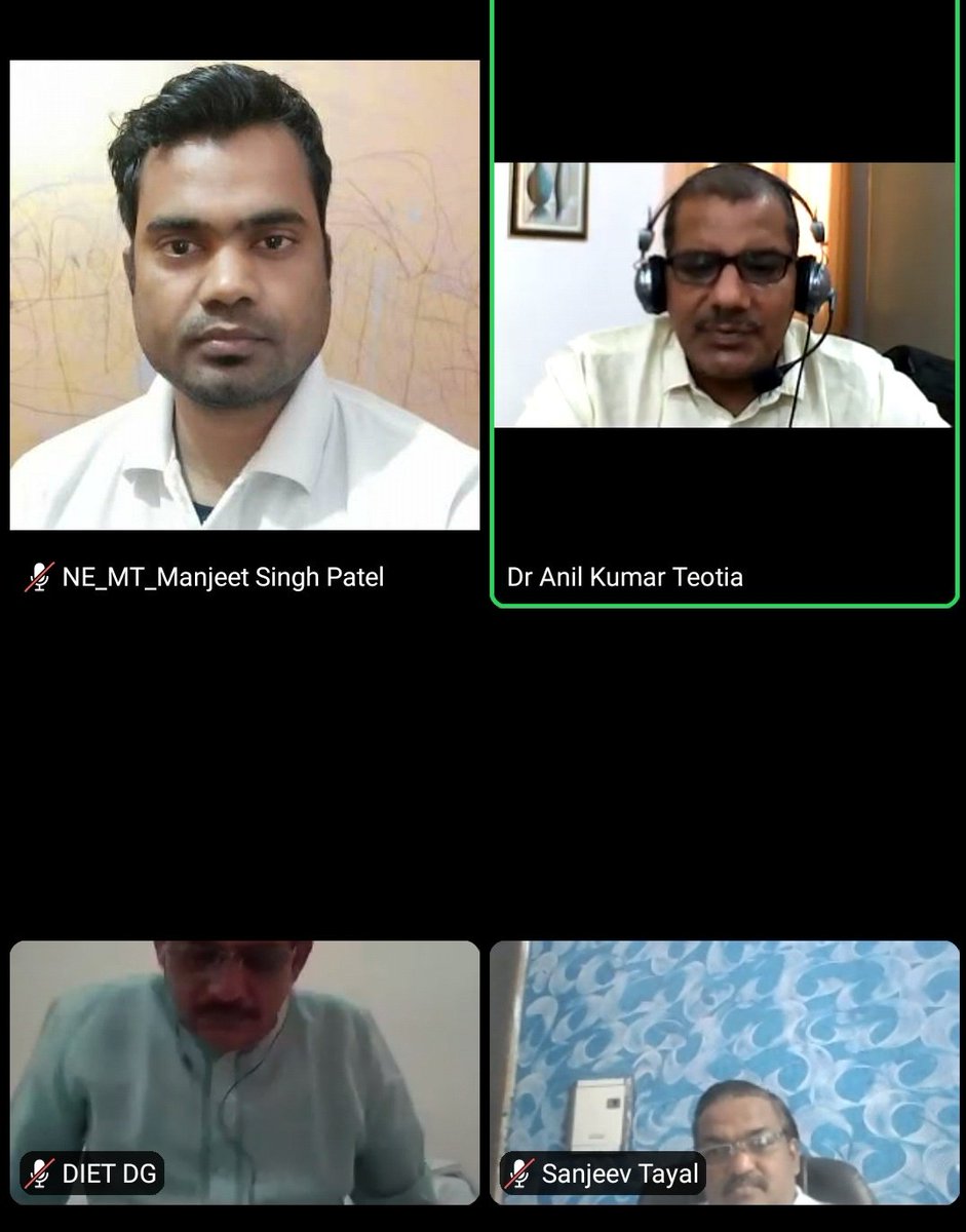ManjeetIMOPS's tweet photo. चलो कुछ मिलजुलकर बेहतर करें
एक दूसरे से जुड़ें और बात करें
कुछ कहें कुछ सुनें
एक अच्छे वक्त की शुरुआत करें
#Mindfulness
#makeIndiaHappy https://t.co/WwScD9mUi3