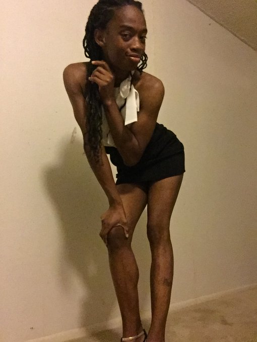 would you like to be the person thats behind me ? #kink #fetish #dressedandundressed #camgirlontwitter<a href="/tag/fetish"class="tags"><span>#fetish</span></a><a href="/tag/kink"class="tags"><span>#kink</span></a><a href="/tag/dressedandundressed"class="tags"><span>#dressedandundressed</span></a><a href="/tag/amateurwoman"class="tags"><span>#amateurwoman</span></a>