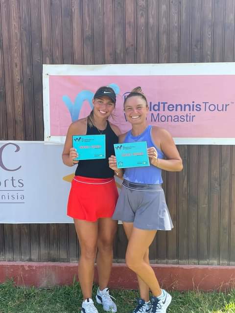 Not_Esportivas's tweet photo. ITF TENNIS!
Parabéns às duplistas campeães, as americanas Anna Ulyashchenko e a sua compatriota Emma Davis que conquistaram o @worldtennis de W15 de Monastir na Tunísia
#ITFWorldTennisTour #ITFtennis #W15Monastir #Annaulyashchenko #EmmaDavis https://t.co/0wUOQ5tMSA