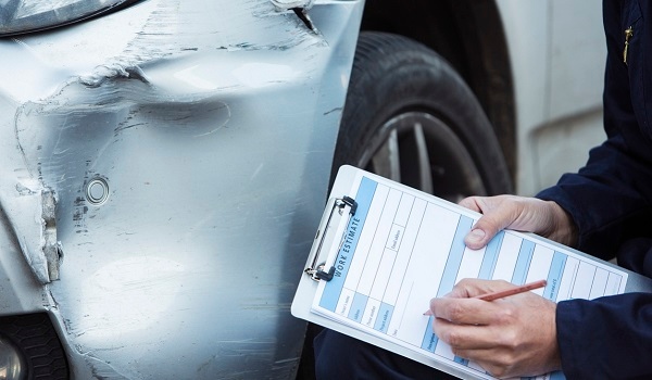 At Skinners of Rye we have an approved body shop that can undertake minor and major repairs.

We are also an approved insurance body repairer that can undertake any repairs through your insurance. 

Call us today on 01797 223334 to book in for a free estimate for repairs.