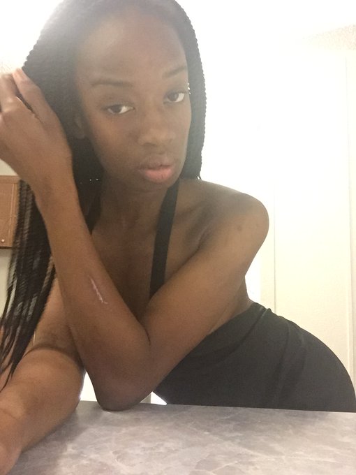 love cooking #naked as I cook full vid https://t.co/PkKRFYoNUB https://t.co/4befSRPbb0<a href="/tag/naked"class="tags">#naked</a>