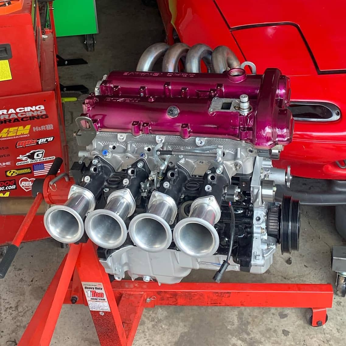 TopMiata's tweet photo. 💜📯 #itbmiata IG: sillywilly37 #TopMiata #Mazda #Miata #MX5 #itb https://t.co/oI72EoyxfS