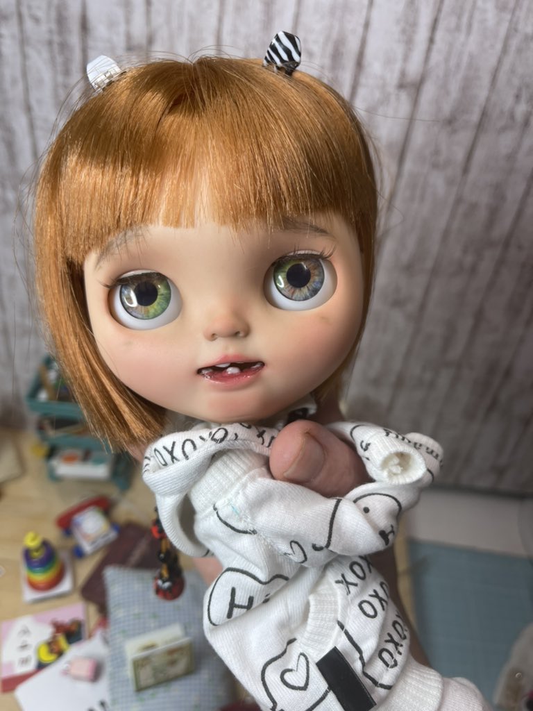 ooakbyada's tweet photo. Hello 👋🧡 #ooakbyada #blythe #customblythe  #artdoll #fashiondoll #dollphotography #toyartistry #dollart #blythecustom #customdoll #toyartistry_elite #makeupartist https://t.co/Xm1OdrDlXj
