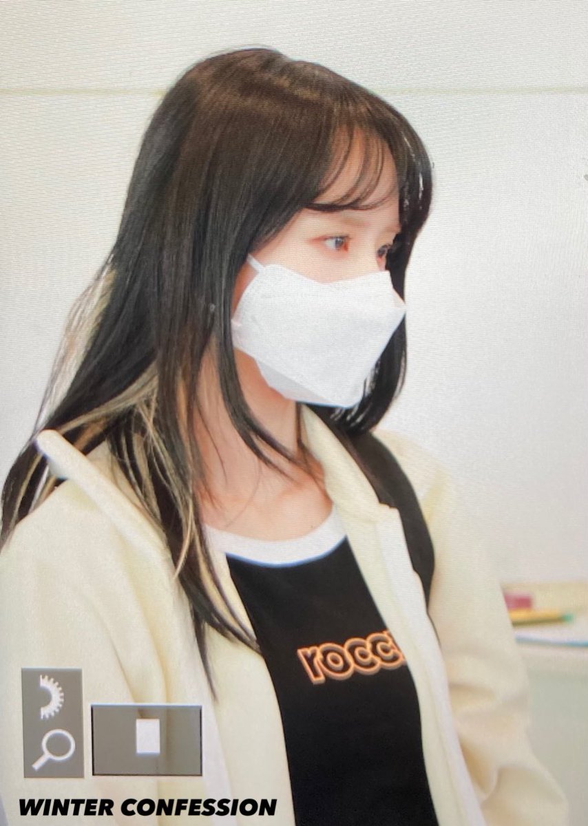 winter_12_24's tweet photo. 210524

큐알코드찍는고양이

#WJSN #우주소녀 #설아 #SEOLA https://t.co/GedhRH7aVM