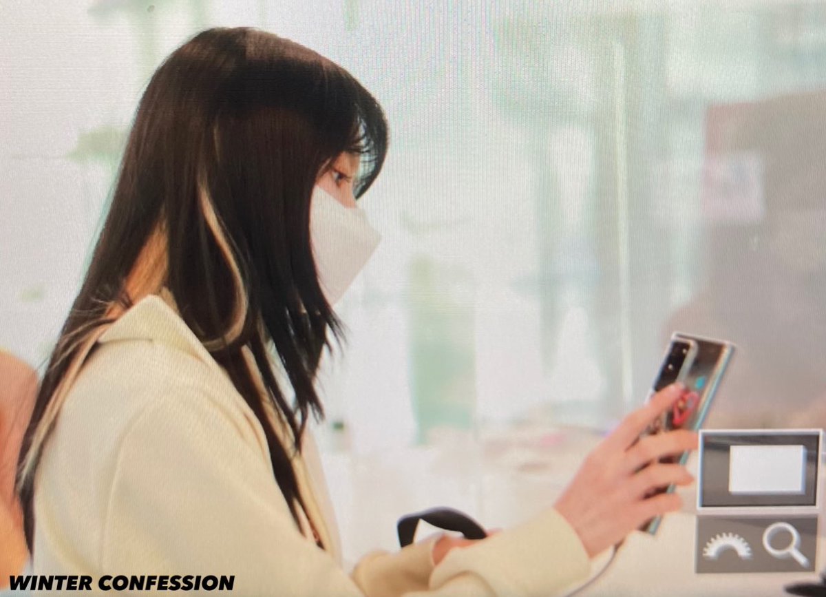 winter_12_24's tweet photo. 210524

큐알코드찍는고양이

#WJSN #우주소녀 #설아 #SEOLA https://t.co/GedhRH7aVM