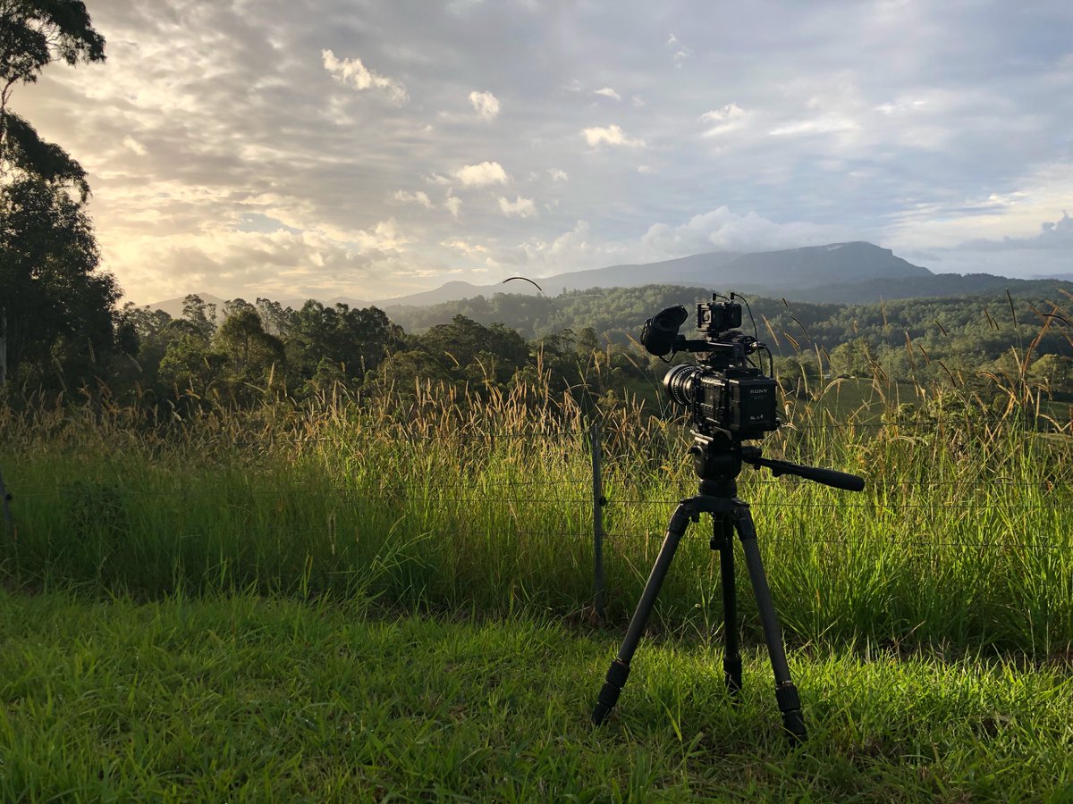 RawlingsGavin's tweet photo. Beautiful time of day to be filming.
@SonyProUSA @SonyCineAltaEU @millertripods #SonyF55 https://t.co/wYPQsGY6Su