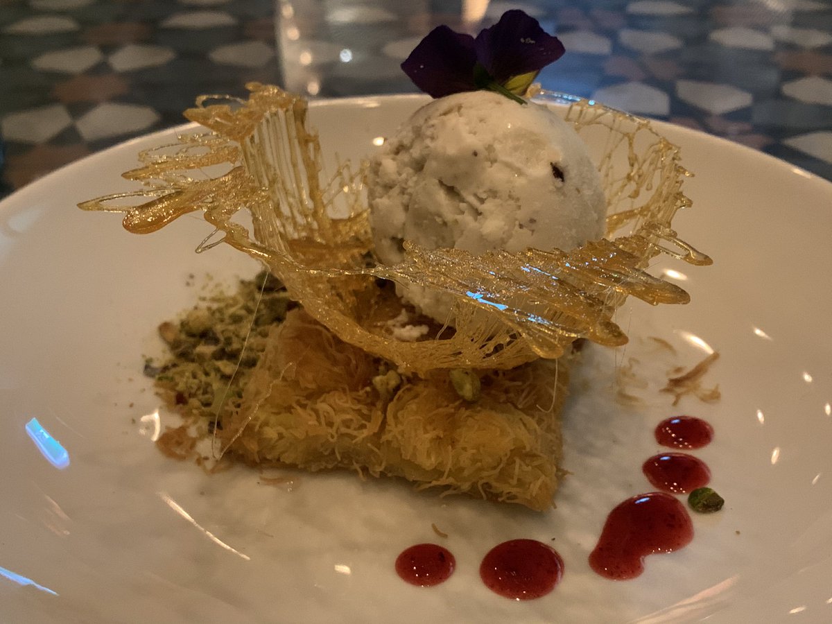 manasaau's tweet photo. When everyone posting food pics, the why not me! 😁
#vegannoodles #vegankunafa with #baklava #iceacream https://t.co/8tGqOksQ9C