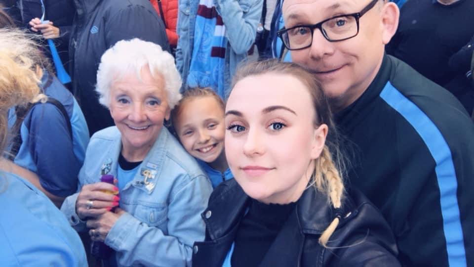 nikkipounder's tweet photo. Happy birthday dad! I hope you have a lovely day! Love you lots 💙 @neilpmcfc https://t.co/fMFkIg0TQX