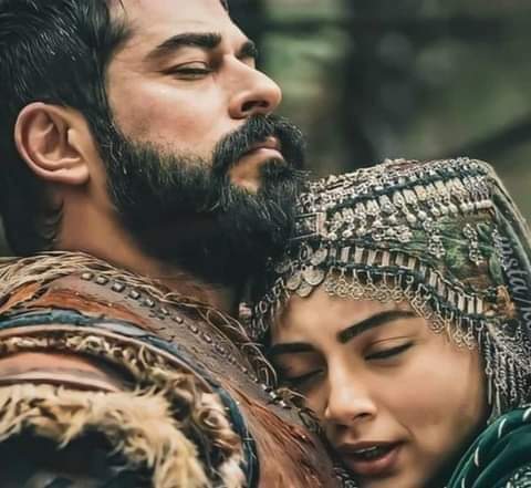 ان العيون ترى في كل يوم وجوها جميله .
ولكن فخامة القلب لا يفتح ابوابه الا لواحد فقط.❤