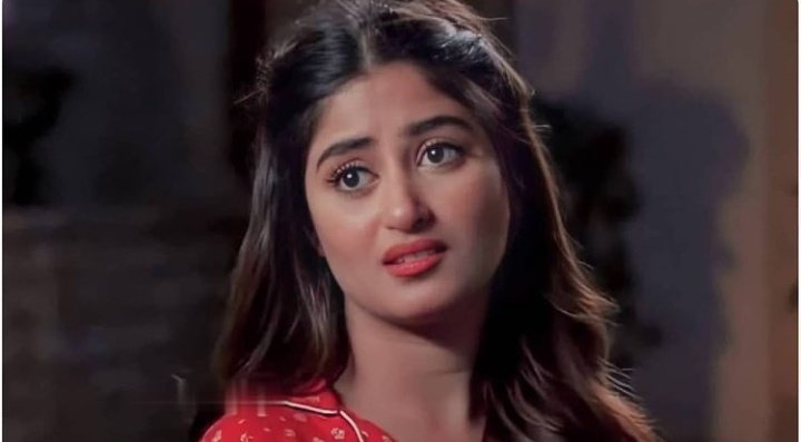 __Mirchi_'s tweet image. کبھی کبھی دل چاہتا ہے اس دنیا سے چلی ہی جاؤں پھر سوچتی ہوں🤔
امی کا داماد کیا سوچے گا مجھے چھوڑ کر چلی گئی🙈
#Notgoing