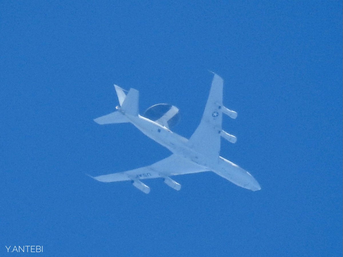 ace_pio's tweet photo. #SHUCK83, a #USAF #E3C 83-0009 outbound Al Udeid westbound at FL320 
#E3Sentry #avgeek #AEWC https://t.co/FuDCVn8AcY