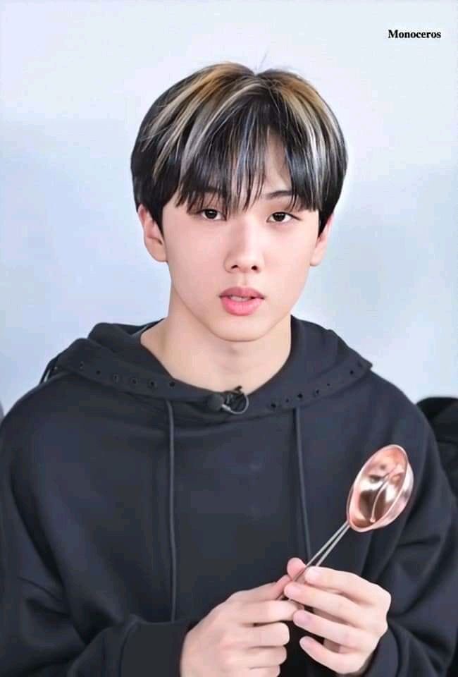 yunofltr's tweet photo. jisung and his insane duality

a very necessary thread; https://t.co/EGU0Dqwt2A