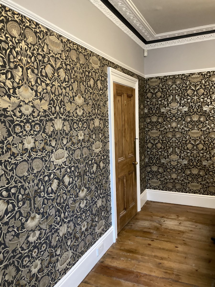 awdecorating's tweet photo. Office finished in Kingston #painteranddecorator #wallpaper #office #kingston #surrey #london https://t.co/XtEzDY3wu7