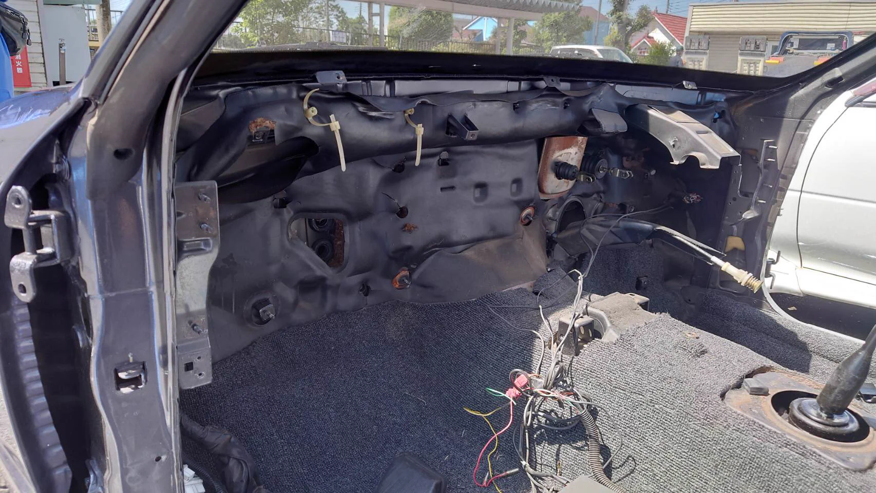 犯人が現行犯逮捕されて車両が見つかっても？オーナーに戻るとは限らない…