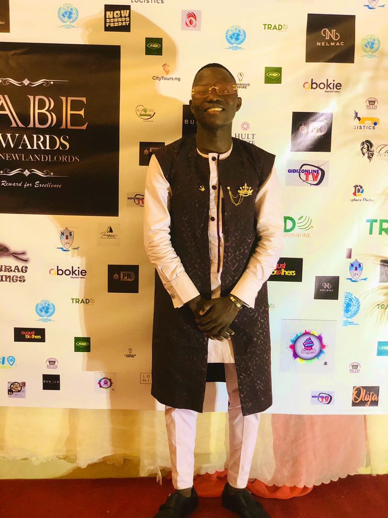 oba_nxt's tweet photo. I bagged the award for Student Researcher of the year in Ladoke Akintola University of Technology (LAUTECH) at the recently concluded CABE Awards. 

@Cabe_Awards is the most prestigious award for Student Creatives and Entrepreneurs in LAUTECH. https://t.co/yGFnOSpr0T