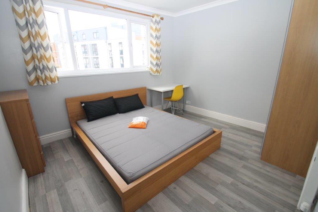 studentlifelets's tweet photo. ❗️3 ROOMS LEFT❗️
 
This outstanding 8 bed property is being let to individuals giving you the perfect opportunity to meet new people! 

To book a viewing, send an email to hello@studentlifelettings.co.uk and quote 2 Beechwood
 
#plymouth #studyinUK 
 
https://t.co/NFtvscmzDN https://t.co/lDFLIt7949