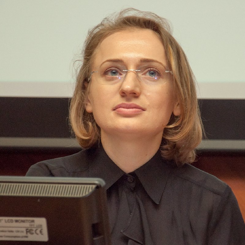 Perante as constantes violações de direitos humanos na 🇧🇾, só há uma coisa a fazer: a <a href="/NATO/">NATO</a> deve remover Lukashenko do poder e entregar este à prof Alena Vysotskaya Guedes Vieira.