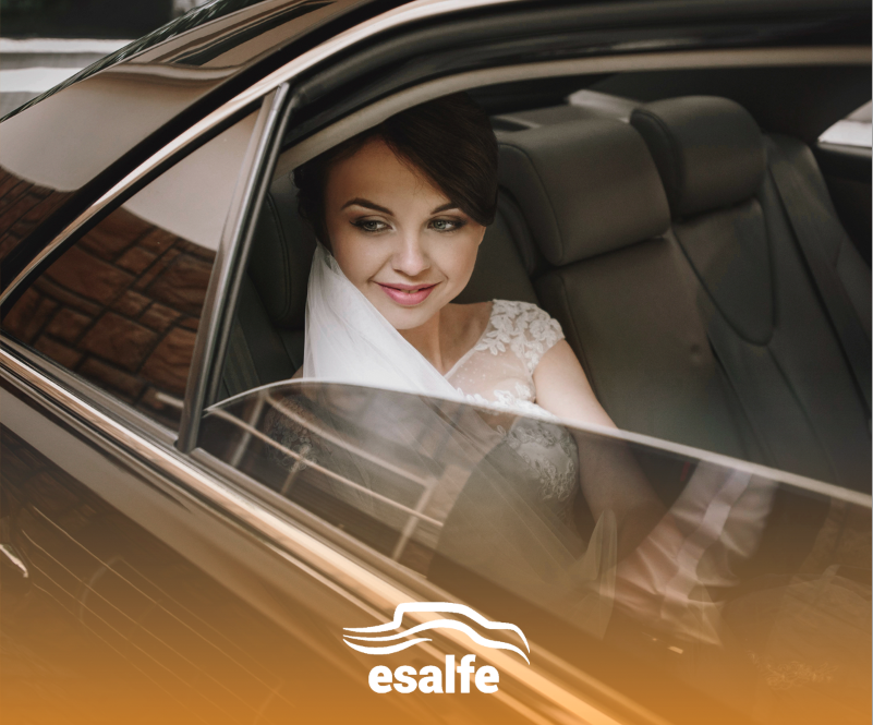 Esalfe1's tweet photo. 🟠 ¿Sabías que en @Esalfe1 contamos también con coches preciosos de alquiler para #bodas 💒?

No lo pienses más y cuenta con la #calidad, #eficacia y #garantía de nuestro servicio de alquiler

¡No dudes en llamarnos para obtener más información!
☎️ 957283972 https://t.co/XfNmSS5xsR
