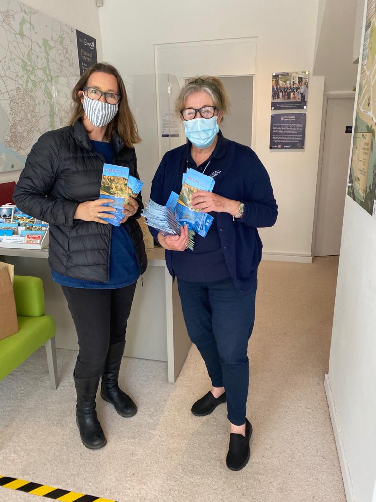 Sounds like Caroline has found the sun in Exmouth! 
Here she is delivering Jurassic Coast miniguides to Jacqui at Exmouth TIC.

<a href="/TownExmouth/">ExmouthTownCouncil</a> <a href="/eastdevon/">East Devon District Council</a> <a href="/EastDevonExcell/">EastDevonExcellence</a>