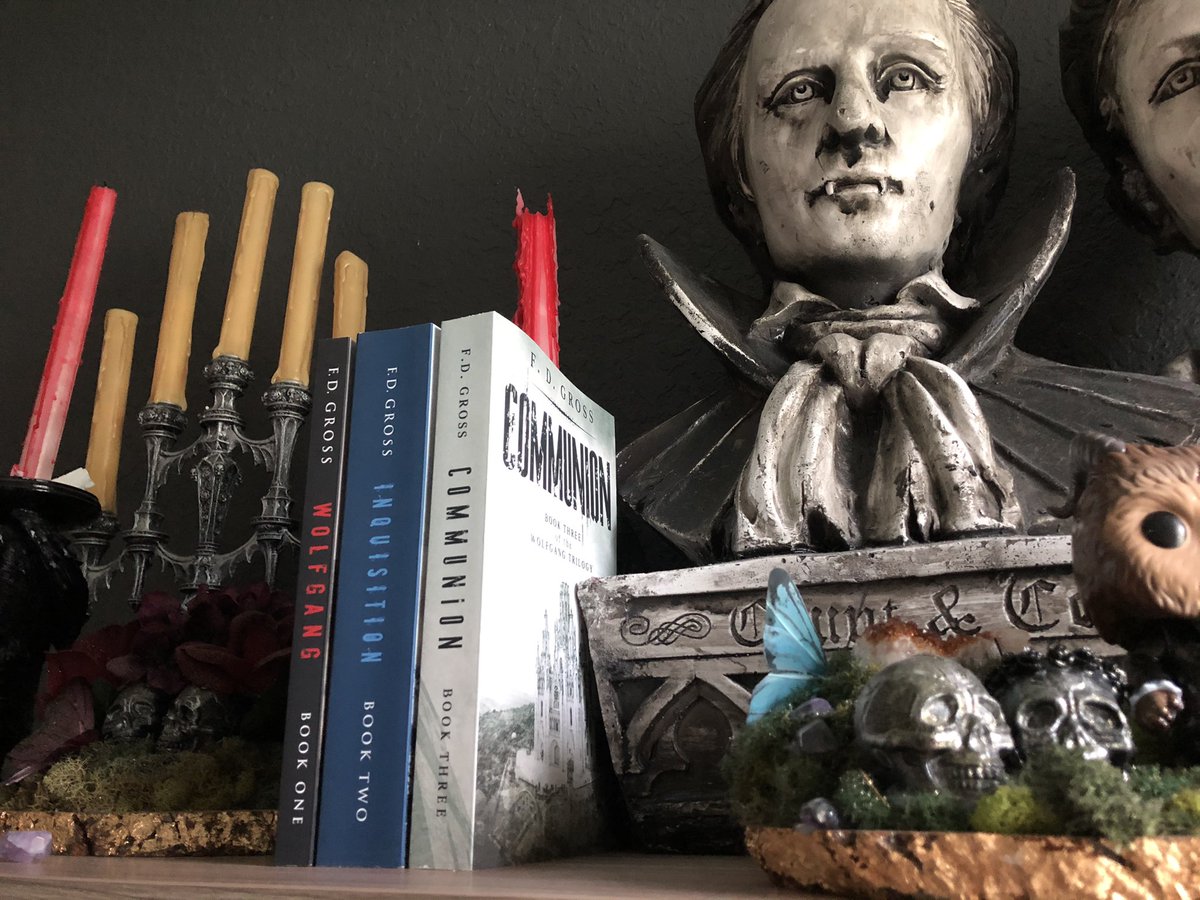 GrellDragon's tweet photo. Hereโs an example of the maps that can be found in #TheWolfgangTrilogy
All three books have images such as these to help visualize the journey Tenor Wolfgang undertakes.
#adventure #monsterhunting #vampireslaying #norestfortheweary
#novelmaps #vampire #horror https://t.co/EJwmhJAAZA