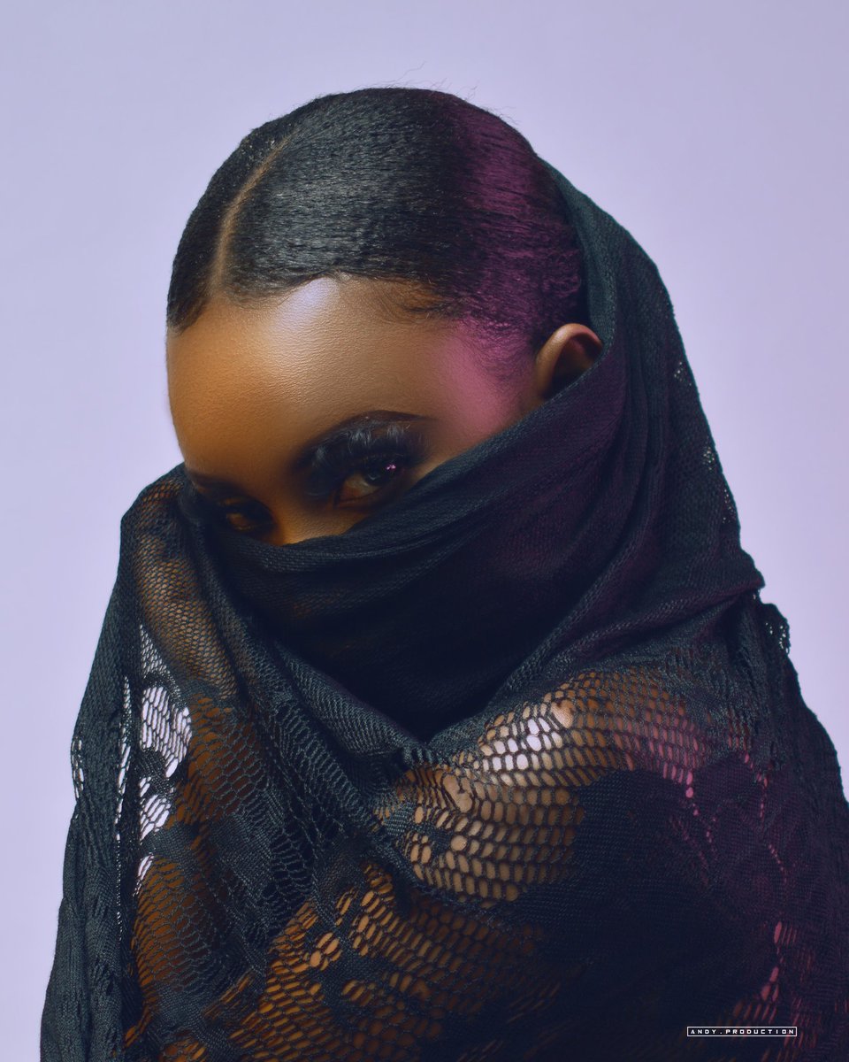andy_fleur's tweet photo. All you need in this life is ignorance and confidence, and then sucess in sure….

Photographe: @andy.prodz 
Model. :  @no.rah6389 
MUA. :  @kiamah_flore 

Book your shoot : +5094752-4708
saintfleurandy403@gmail.com 
………………………………………………… https://t.co/0Toomnssl4